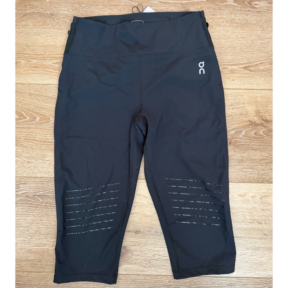 On Running Trail Tights Men's M Black 3/4 Silicone Knee Grip NWT 16" Inseam